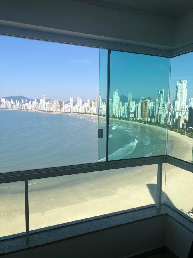 Apartamento Internacional - Frente Para O Mar - 2102 *